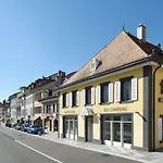 Hotell L'hotel By Du Chateau Rolle