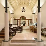 Hotell L'hotel By Du Chateau