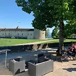 L'hotel By Du Chateau Hotel Rolle