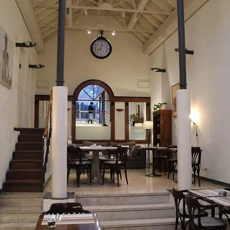 Hotel L'hotel By Du Chateau Rolle