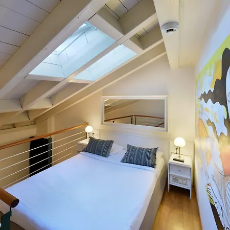 Hotel L'hotel By Du Chateau 3*