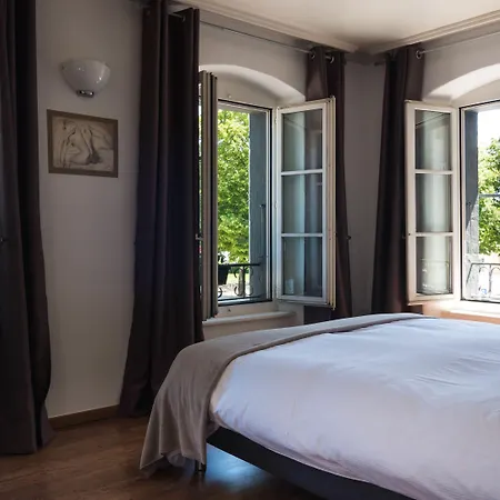 Hotel L'hotel By Du Chateau Rolle