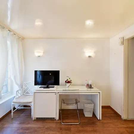 L'hotel By Du Chateau 3* Rolle