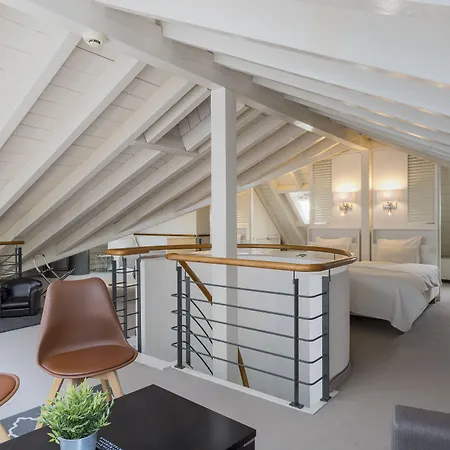 L'hotel By Du Chateau Szálloda Rolle