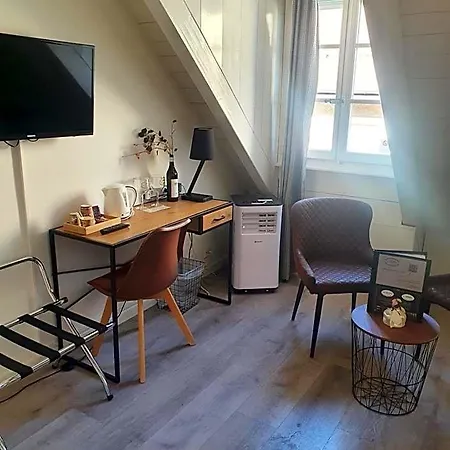L'hotel By Du Chateau 3*