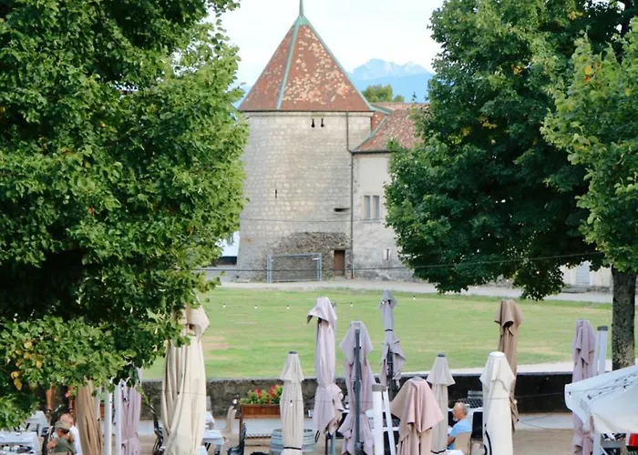 L'hotel By Du Chateau