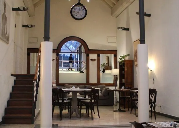 Szálloda L'hotel By Du Chateau Rolle