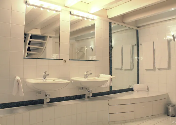 L'hotel By Du Chateau Hotel Rolle