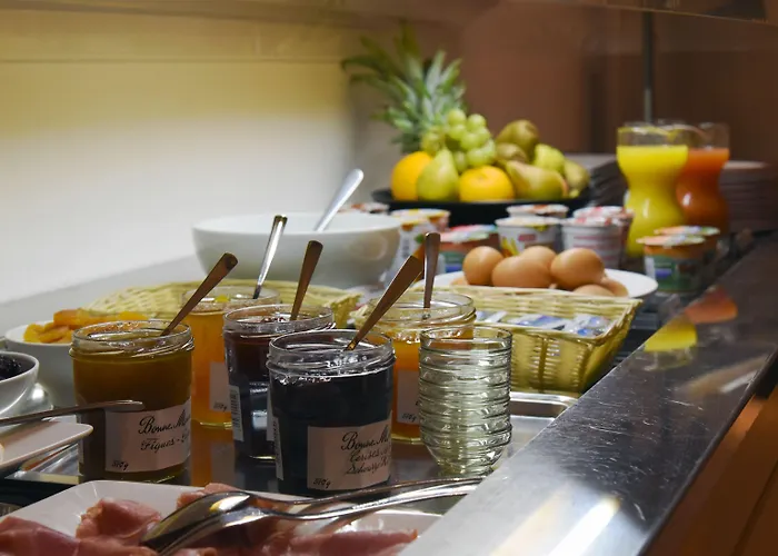 Hotel L'hotel By Du Chateau Rolle