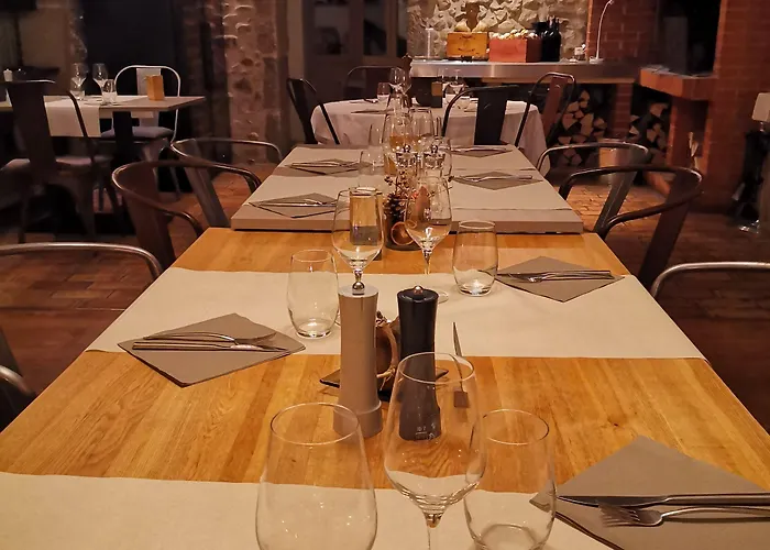 L'hotel By Du Chateau 3*