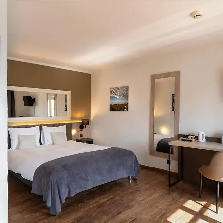 L'hôtel By Du Château Hotel